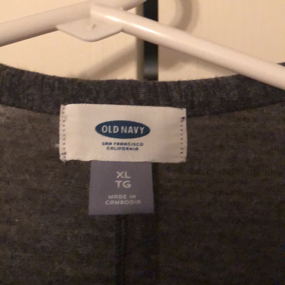 Women’s Old Navy Cardigan - Picture 2 of 3